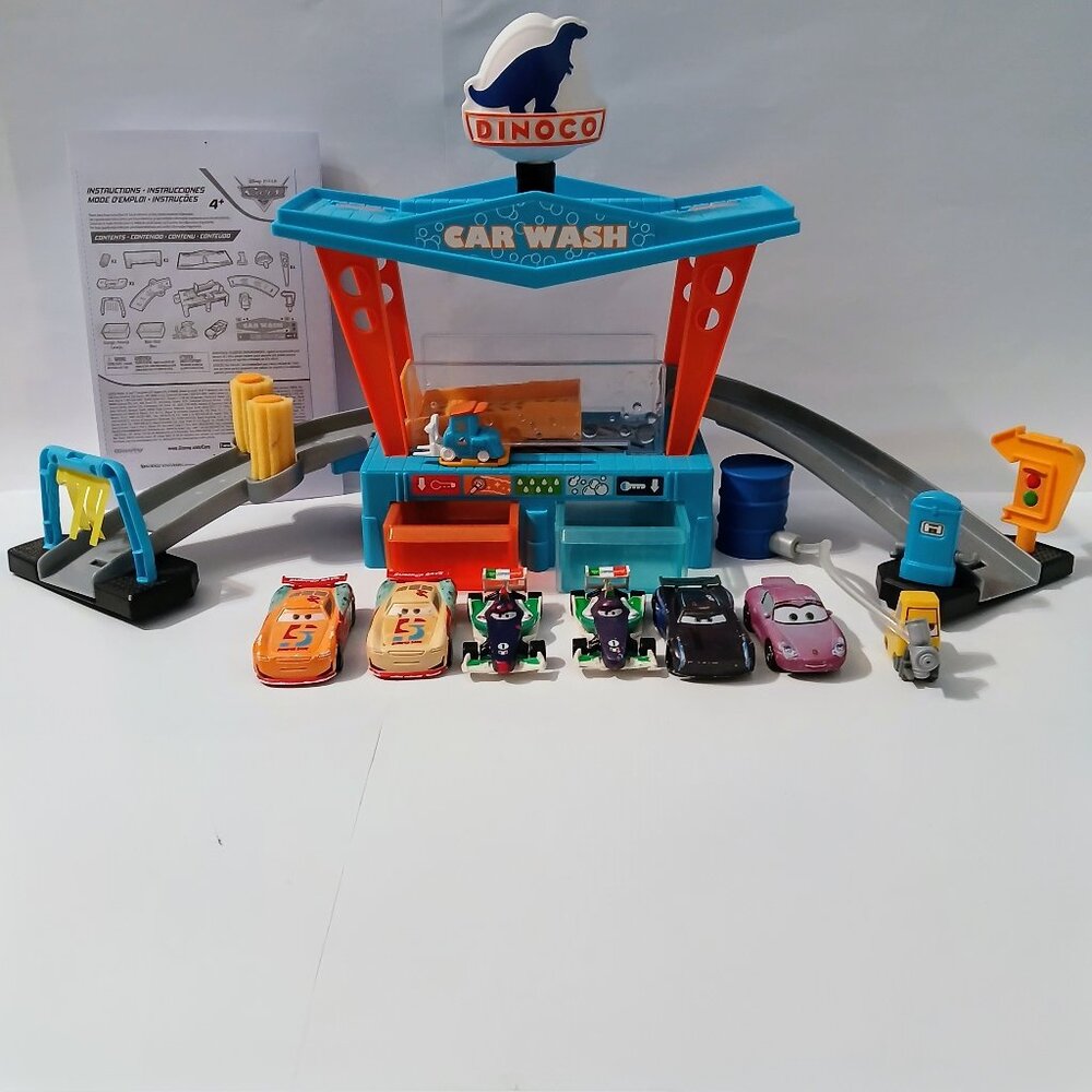 Disney Pixar Cars | Color Change Dinoco Car Wash Playset + 6 Color Change Cars